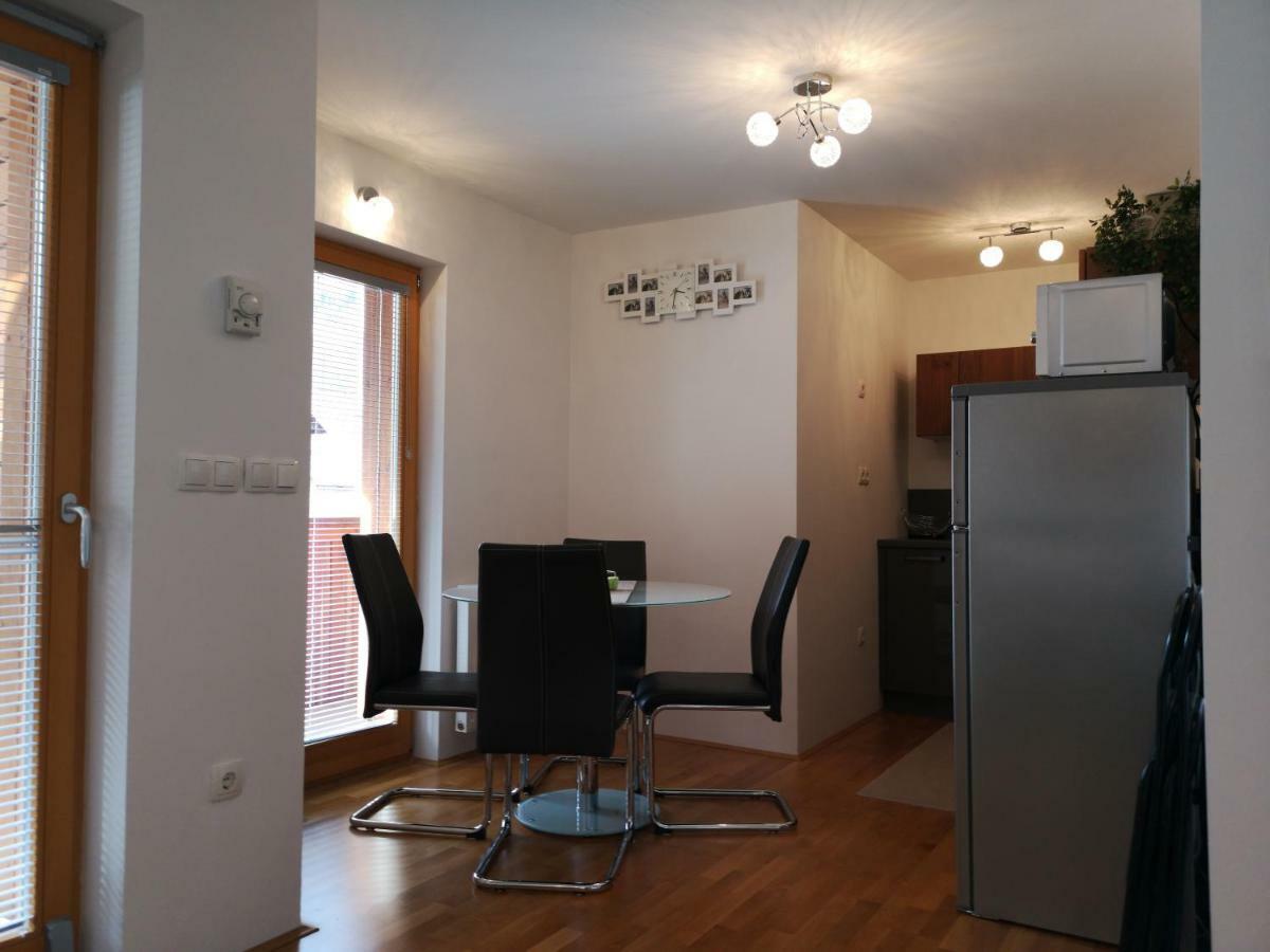 Apartma Lucijana Mojstrana Exterior foto