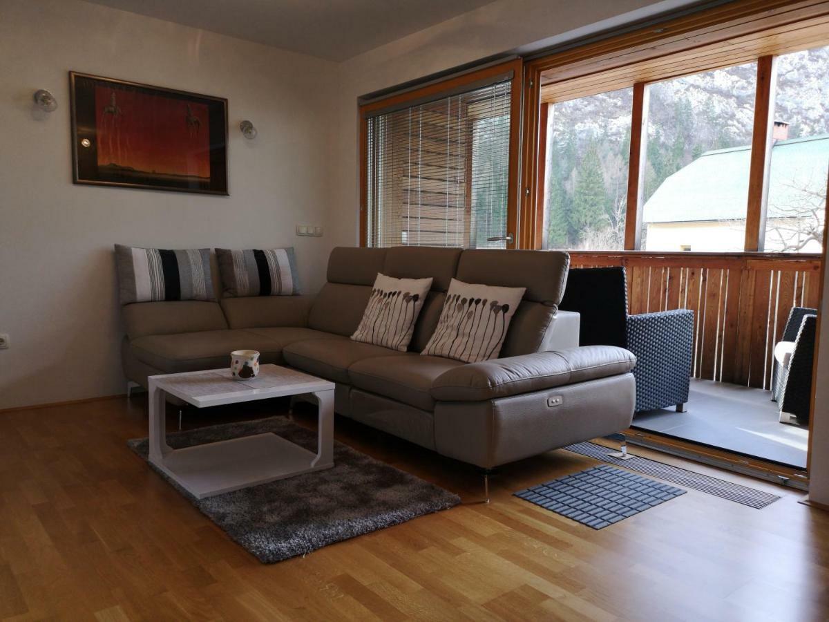 Apartma Lucijana Mojstrana Exterior foto